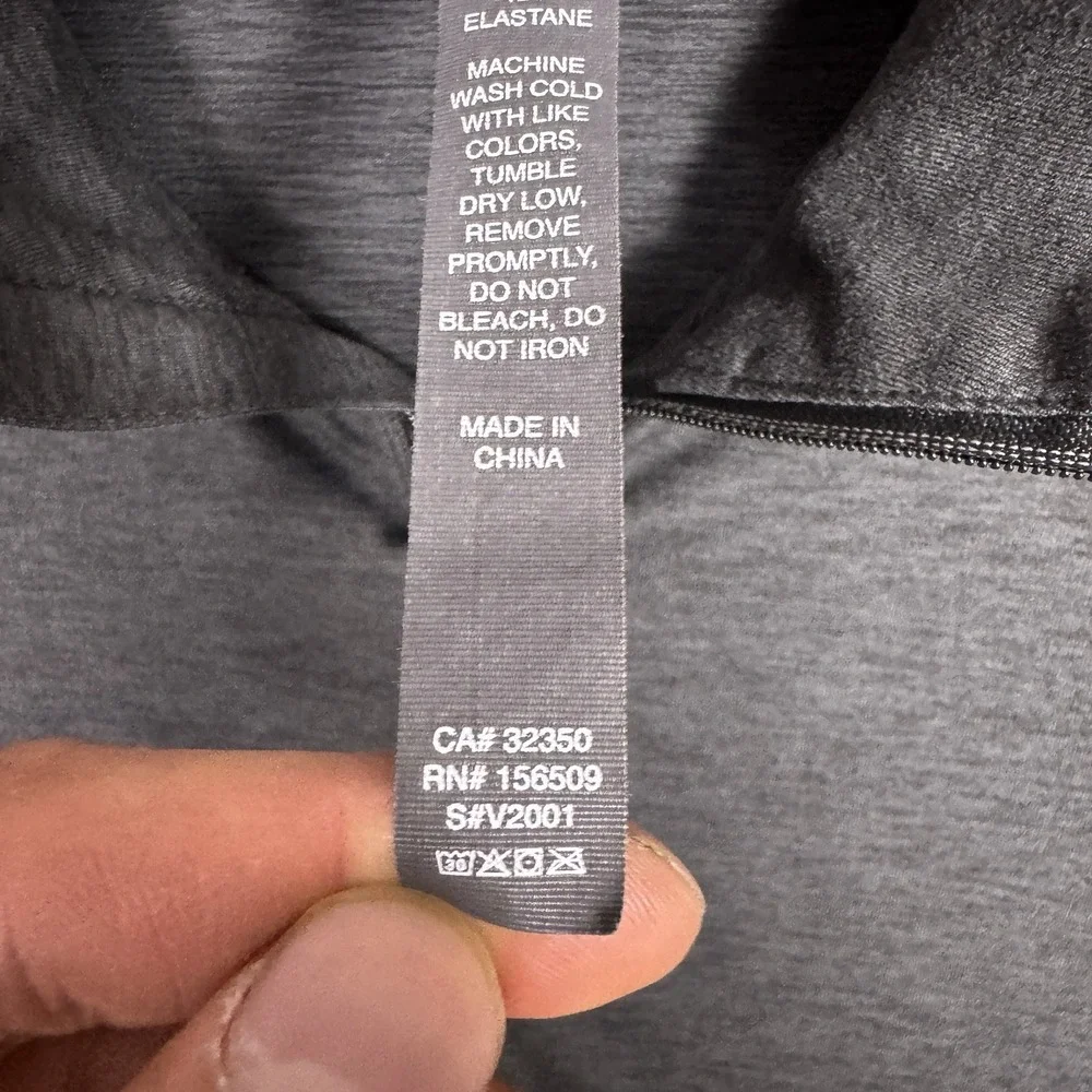 Vuori Pullover Mens 2XL XXL Gray Half Zip Ease Performance 2.0 Lightweight V2001